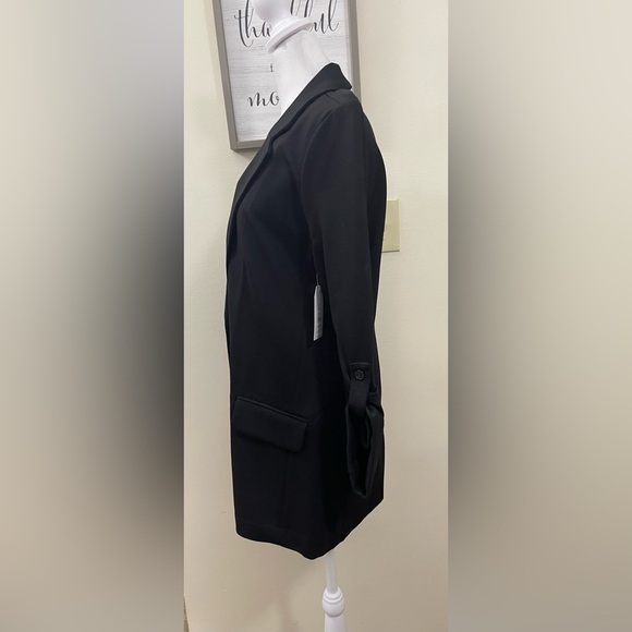 Women's Relaxed Fit Button Front Ponte Blazer with Adjustable Sleeves Black. NWT - Picture 9 of 17